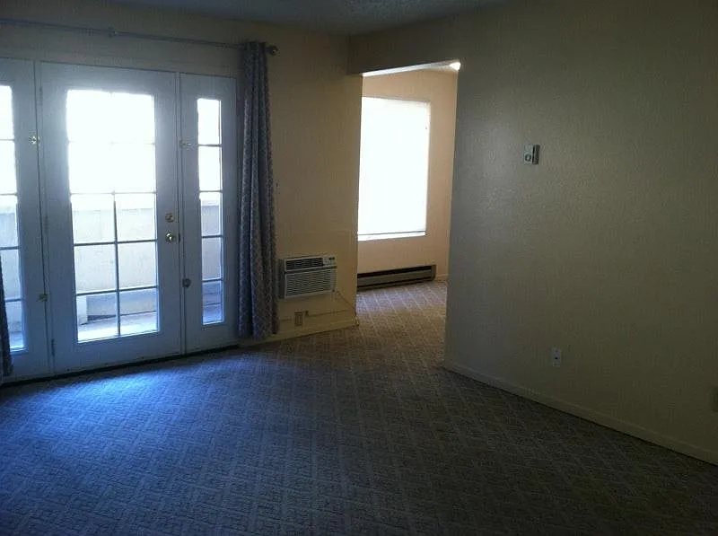 3928 Clear Acre Ln APT 113 photo 1