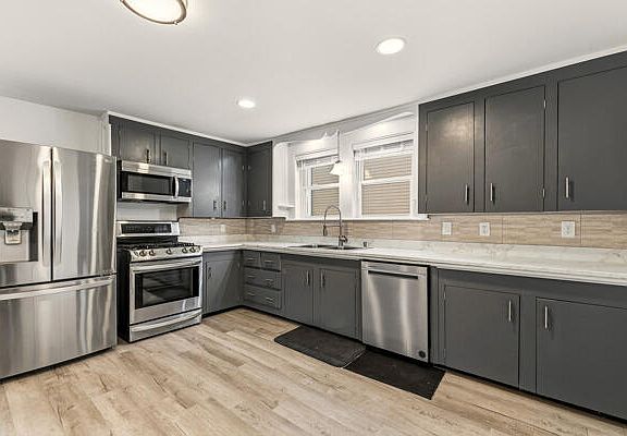 4th image of 6 Middle Street