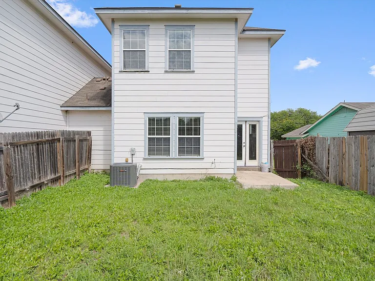 7502 Lazy Creek Dr #A — Photo 29