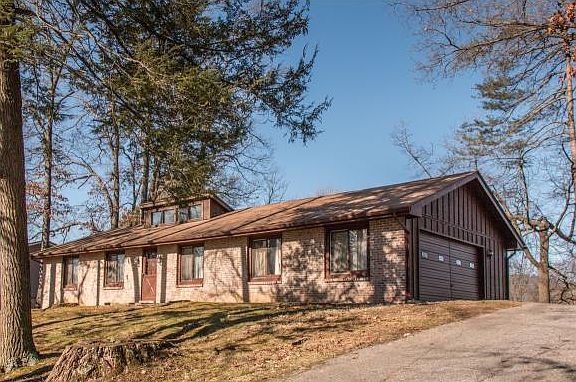 2nd image of 408 Beechwood Cir