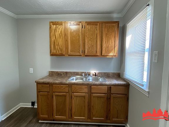 5th image of 2853 Sage Rd