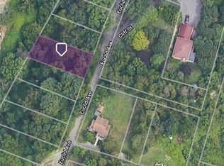 1860 Euclid Ave, Coraopolis, PA 15108