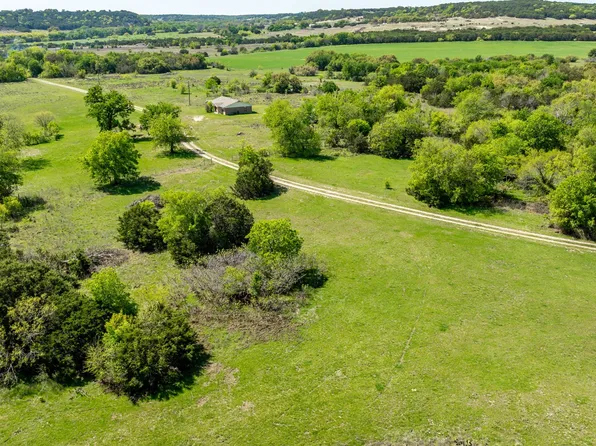 269 Private Road 2362, Meridian, TX 76665