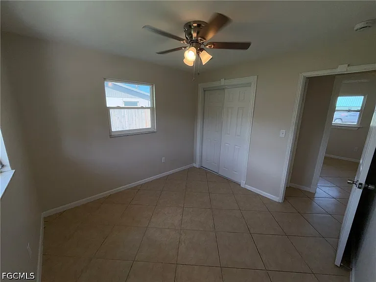 1101 Leeland Heights Blvd E — Photo 11