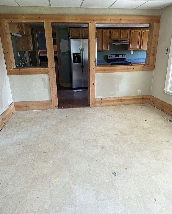 10654 Green St, East Rochester, OH 44625 Zillow