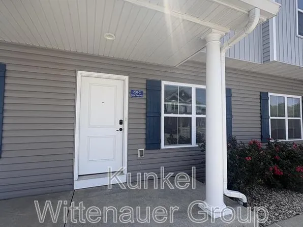 208C Coral Sea Way, O'Fallon, IL