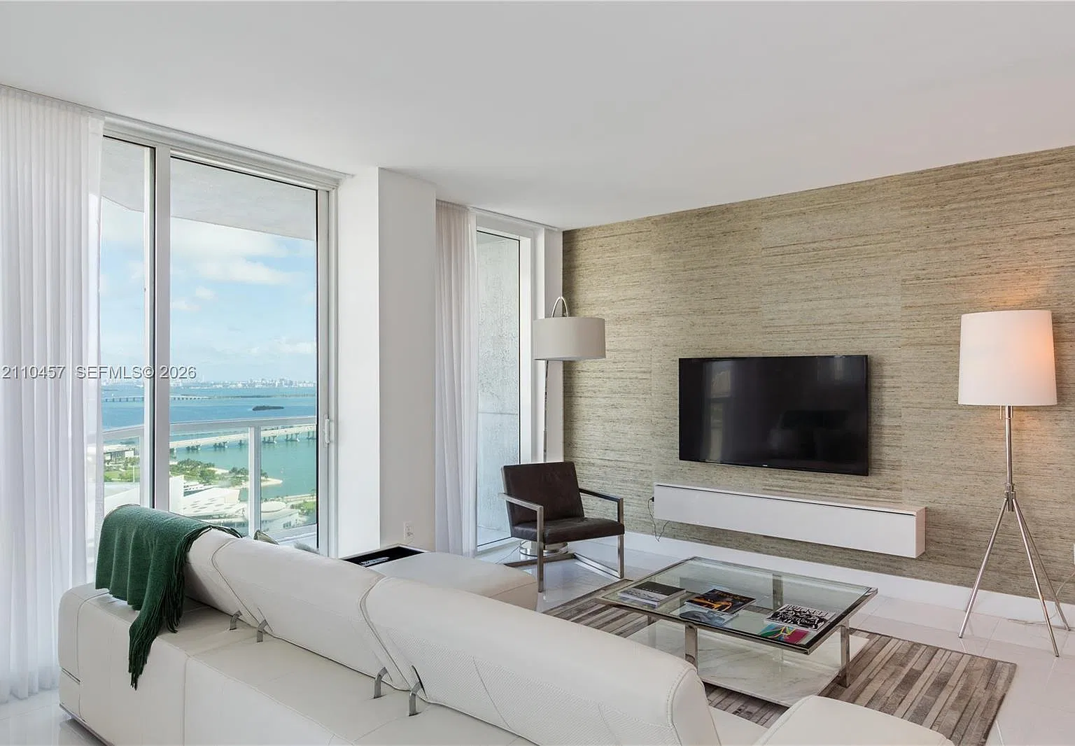 Vizcayne South Condo — Photo 3