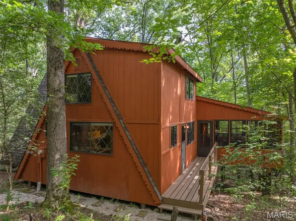 781 Twimsberg Woods Dr, Innsbrook, MO 63390