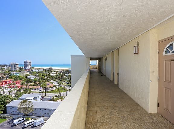 3rd image of 20 Whispering Sands Dr APT 1203