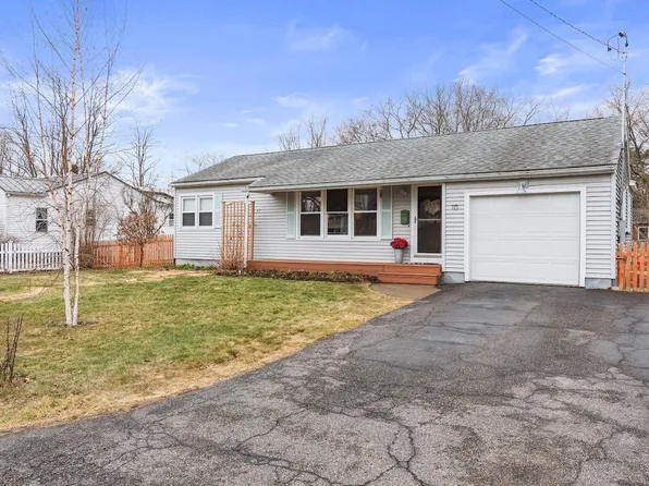 10 Seneca Avenue, Essex Junction, VT 05452