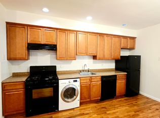 400 Woodlawn Ave #1B, Jersey City, NJ 07305