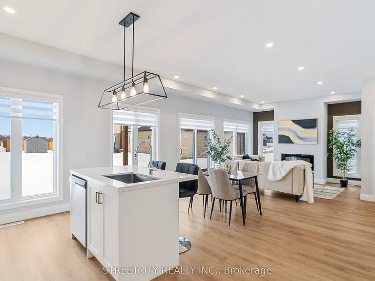 75 Greene St — Photo 10