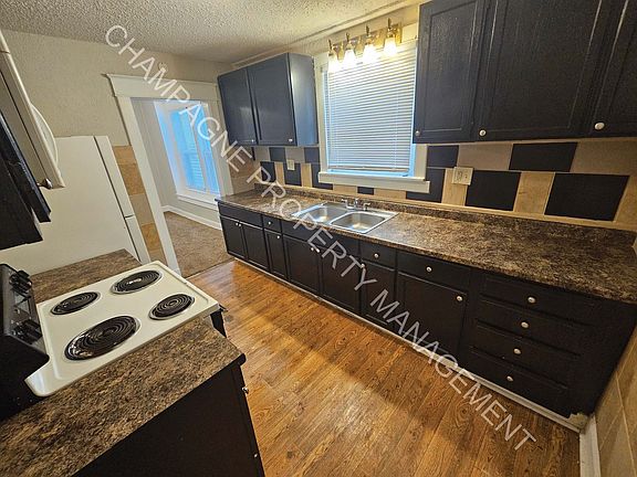 3rd image of 2530 Askew Ave