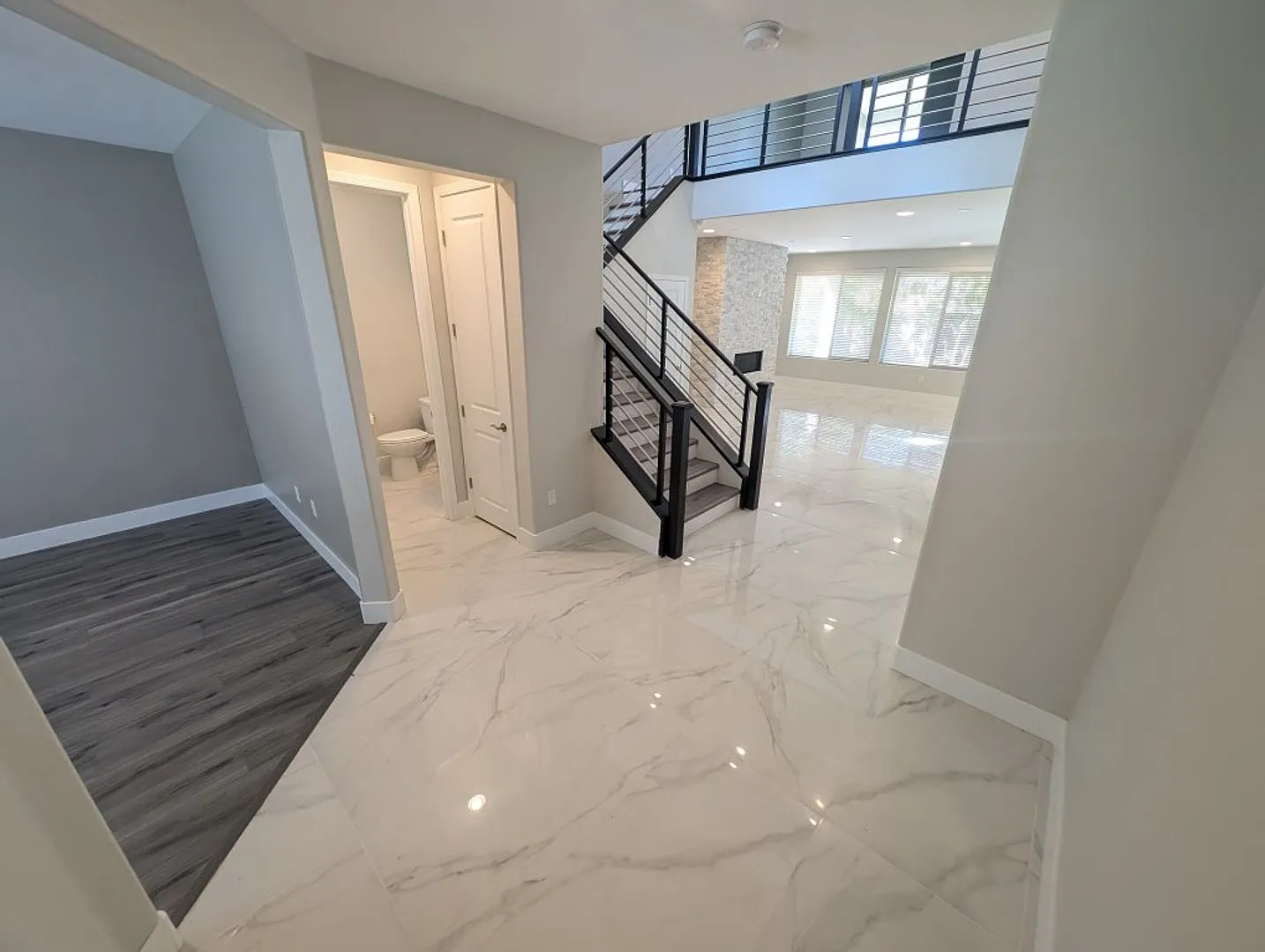 3622 Portiani Dr — Photo 2