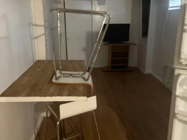 (undisclosed Address), New Haven, CT 06513