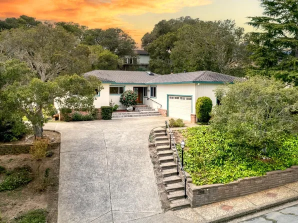 9360 Canyon Oak Rd, Salinas, CA 93907