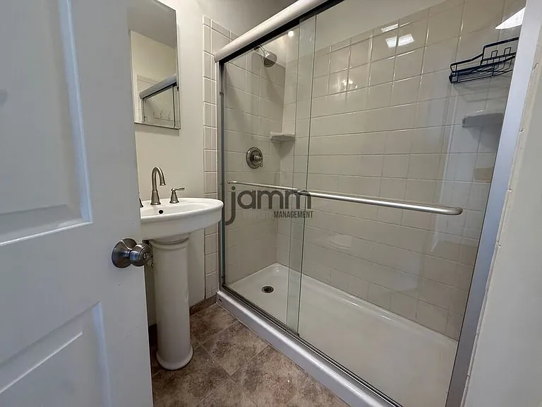 1308 Warren Rd #1308 WARREN RD UPPER — Photo 10