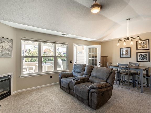 2nd image of 1695 Weatherstone Dr