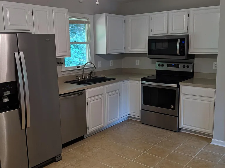 270 Parkside Rd — Photo 11