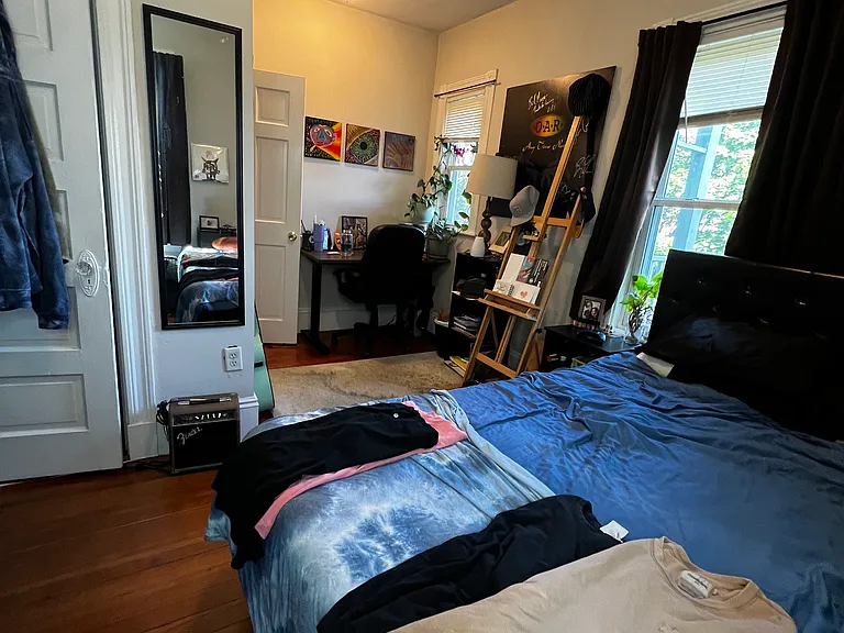85 Newbury St #2 — Photo 23