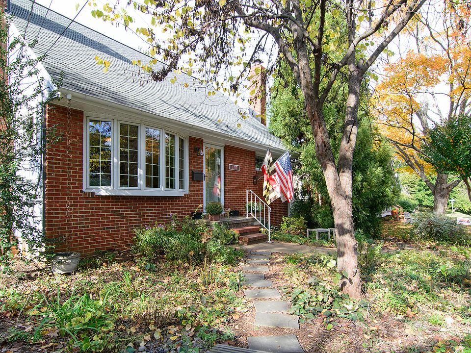 1st image of 137 Porter Dr