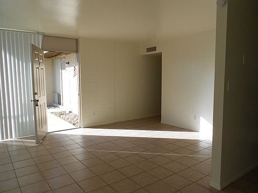 1st image of 4118 N 21st St APT 4