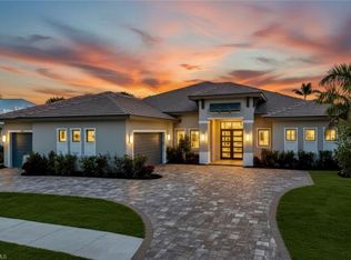 14282 Charthouse Cir, Naples, FL 34114