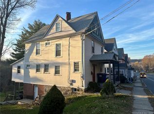 38 S Main St, Winsted, CT 06098