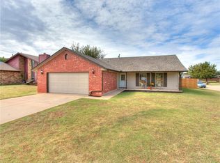 1017 N Kirk Way, Mustang, OK 73064