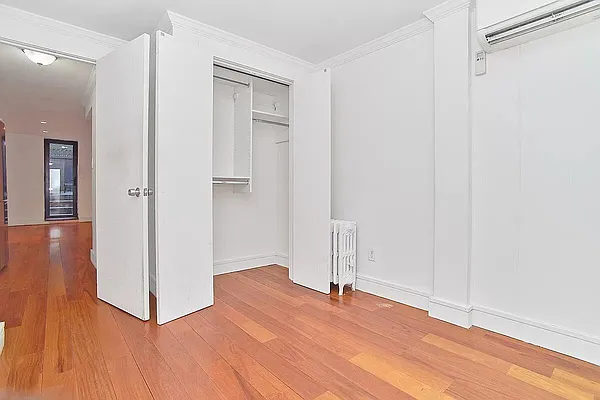 Rented by Living New York | media 10