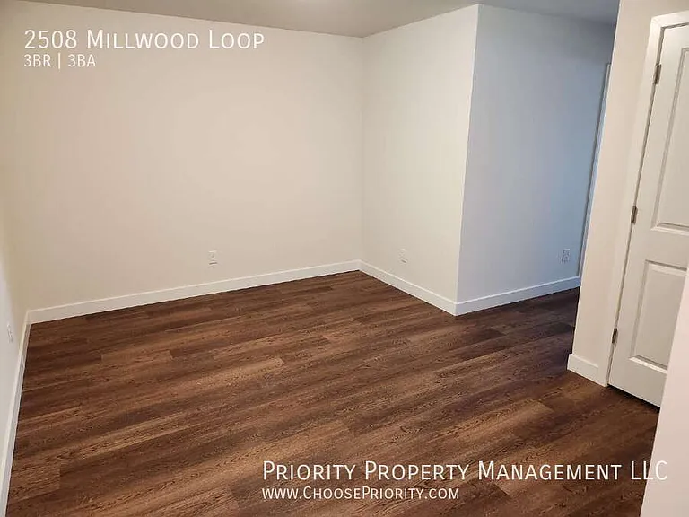 2508 Millwood Loop — Photo 14