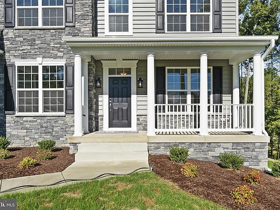3rd image of 8017 Floyds Quarter Ct