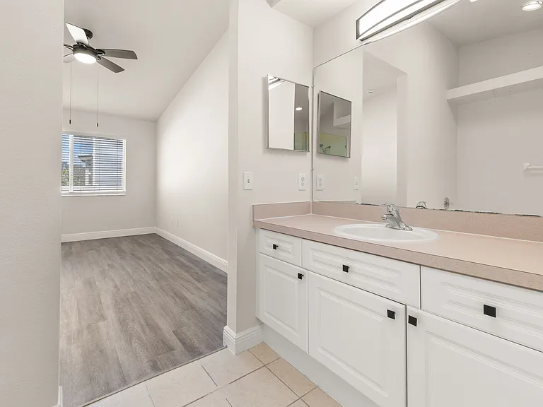142 Mango Dr — Photo 29