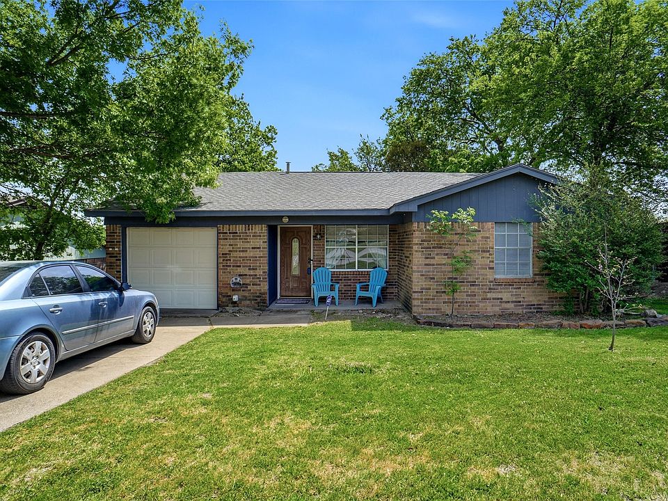 1st image of 841 Lake View Rdg