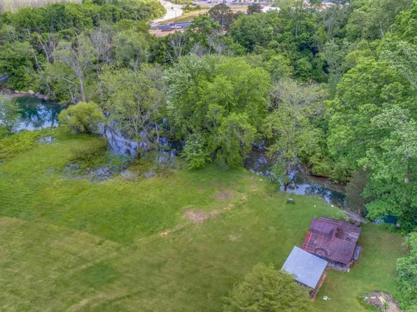 1516 Bob Kirby Rd, Knoxville, TN 37931