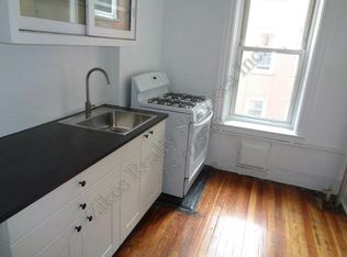 33-08 29th St #6, Astoria, NY 11106