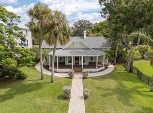 184 N Spring Blvd, Tarpon Springs, FL 34689