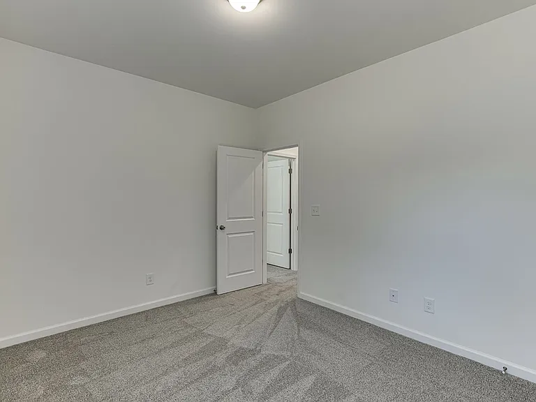 198 Blue Dragon Dr — Photo 19