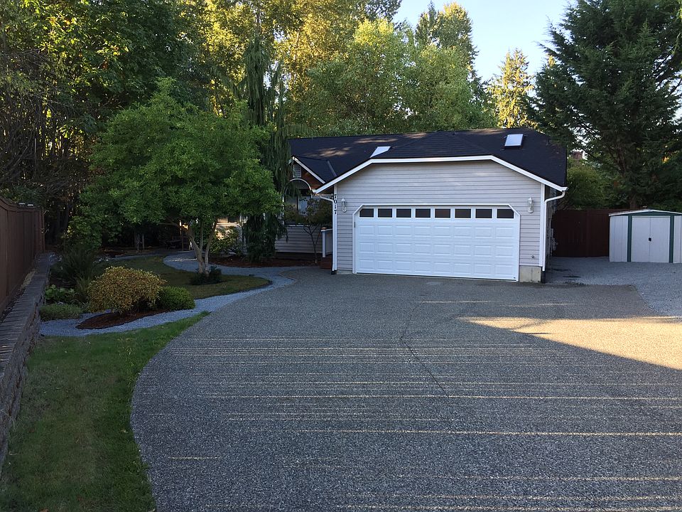 1st image of 7017 65th St NE