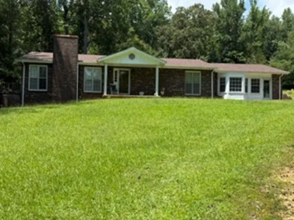 483 County Road 65, Killen, AL 35645