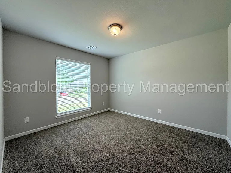 6316 E 146th St S — Photo 13