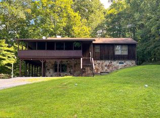 1575 Turkey Run Rd, Grafton, WV 26354