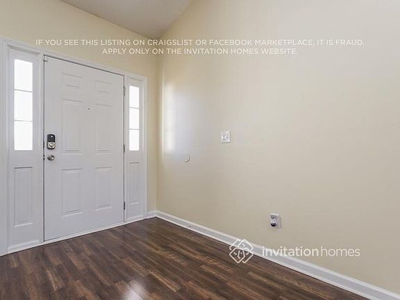 3rd image of 806 Stonecrest Ct