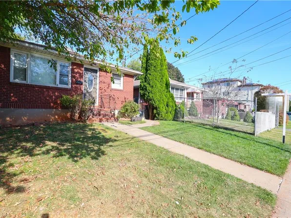 25 Lincoln Avenue image 2 of 26