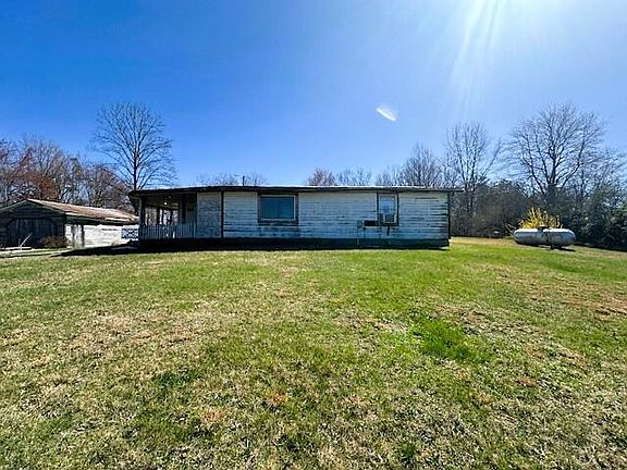 2nd image of 506 Callahan Rd