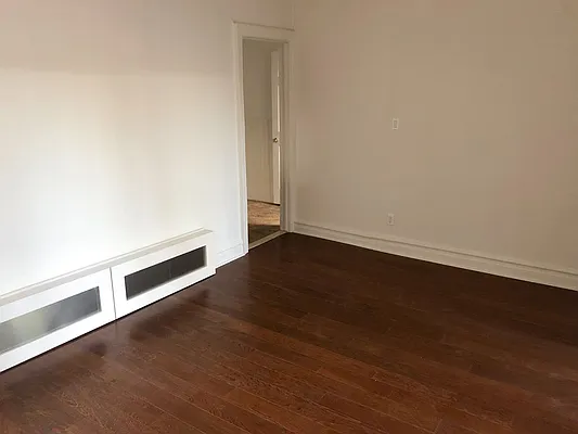 Rented by REAL New York | media 3