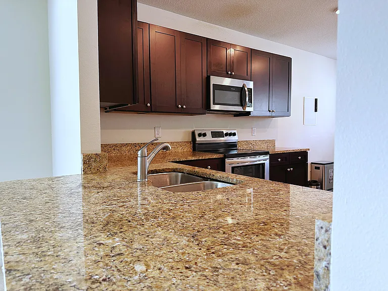 1824 Palmetto Scrub Cir — Photo 4
