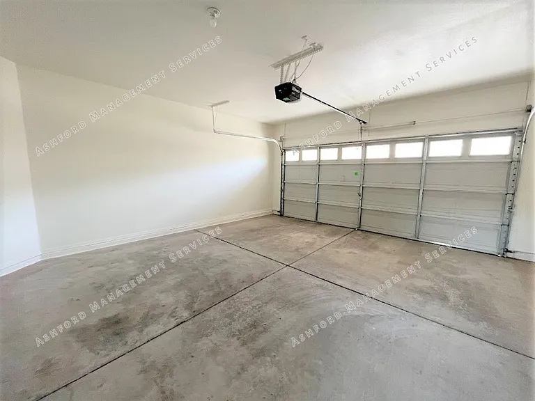 2417 S 90th Gln — Photo 16