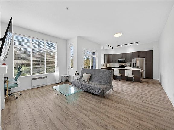 3rd image of 11272 240th St #18