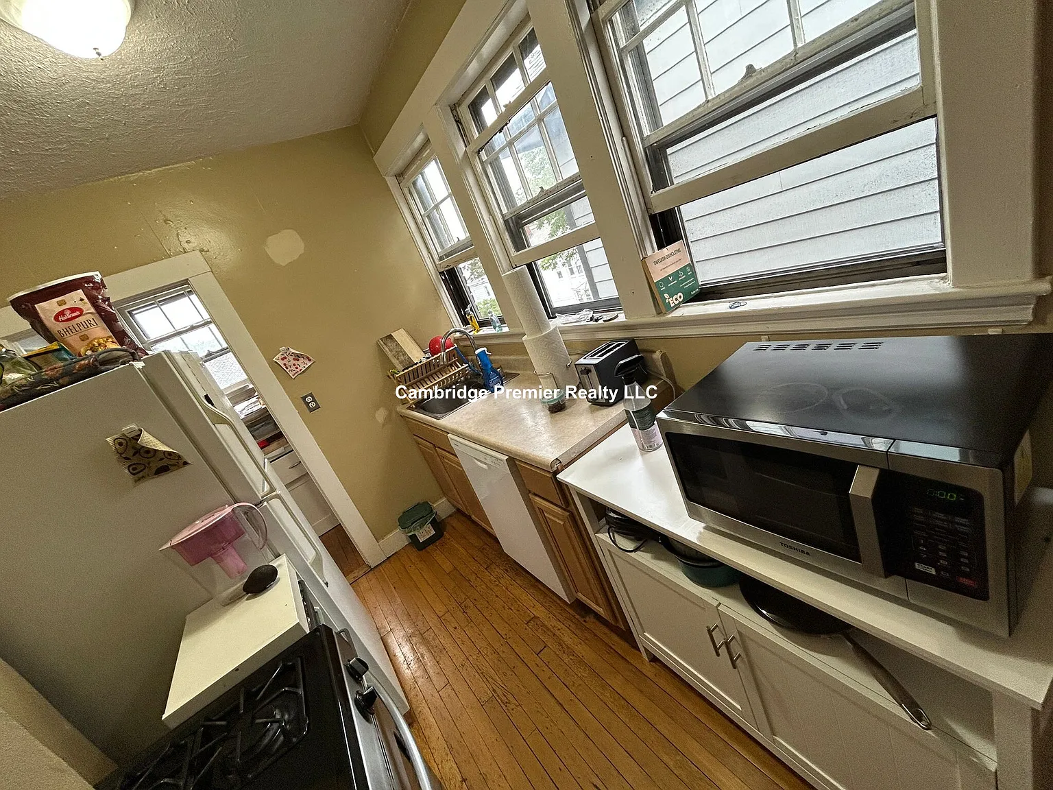 2 bed, $3,400 — Photo 2